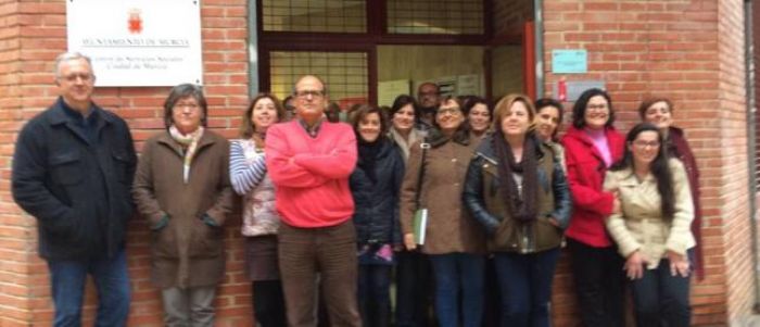 Trabajadores de Servicios Sociales, en contra del cierre de centros