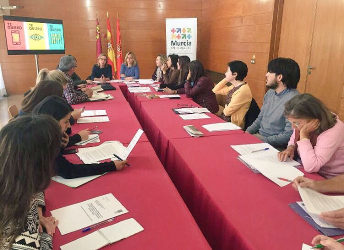 Participamos en la Comisión de seguimiento de violencia de género del Ayto. de Murcia